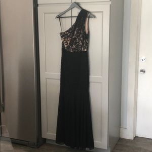 Black long evening dress